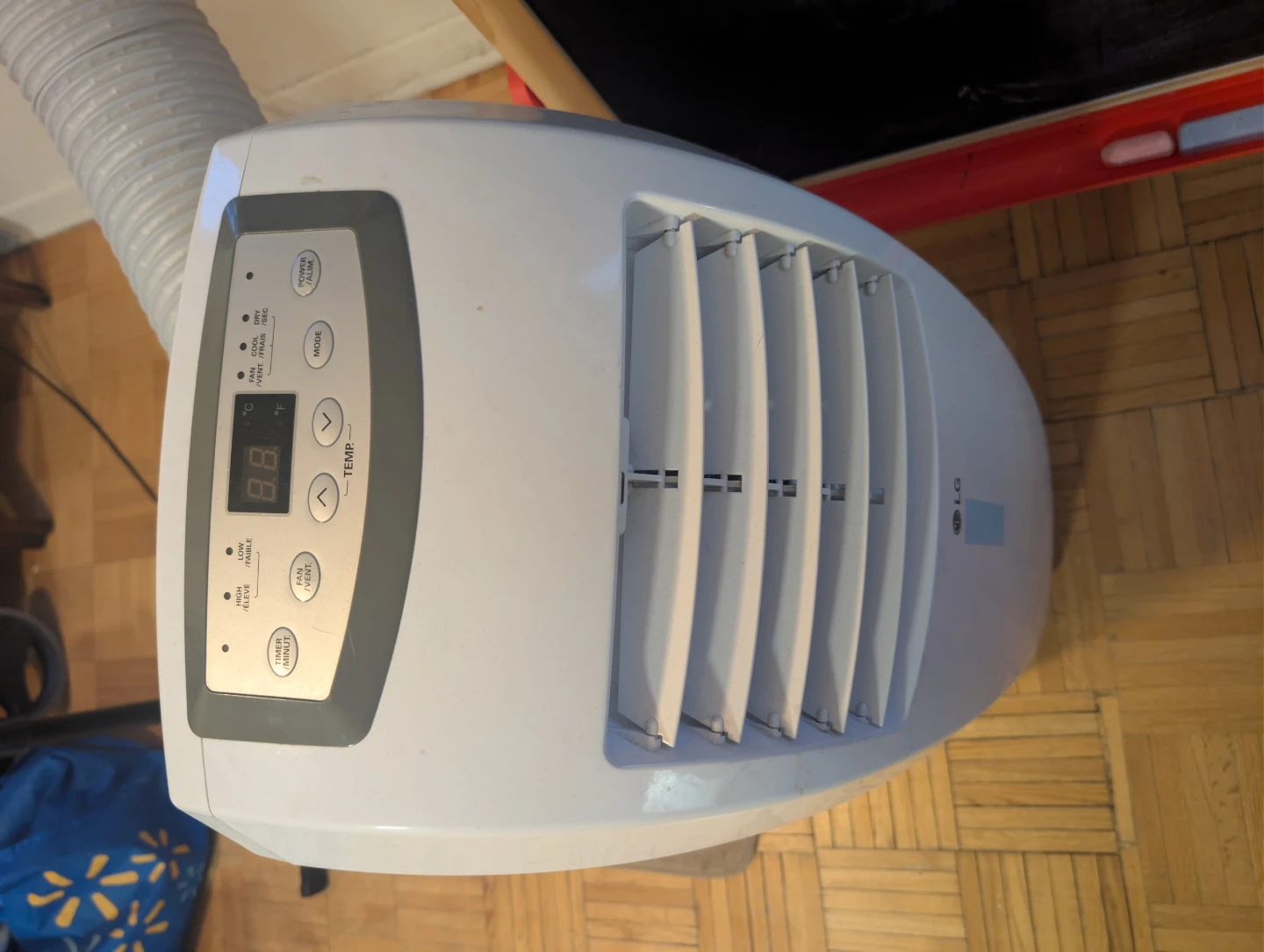 LG Portable Air Conditioner LP1015WNR - photo 3