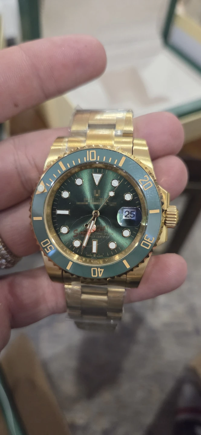 Designer Style watch- Gold Tone - photo 2