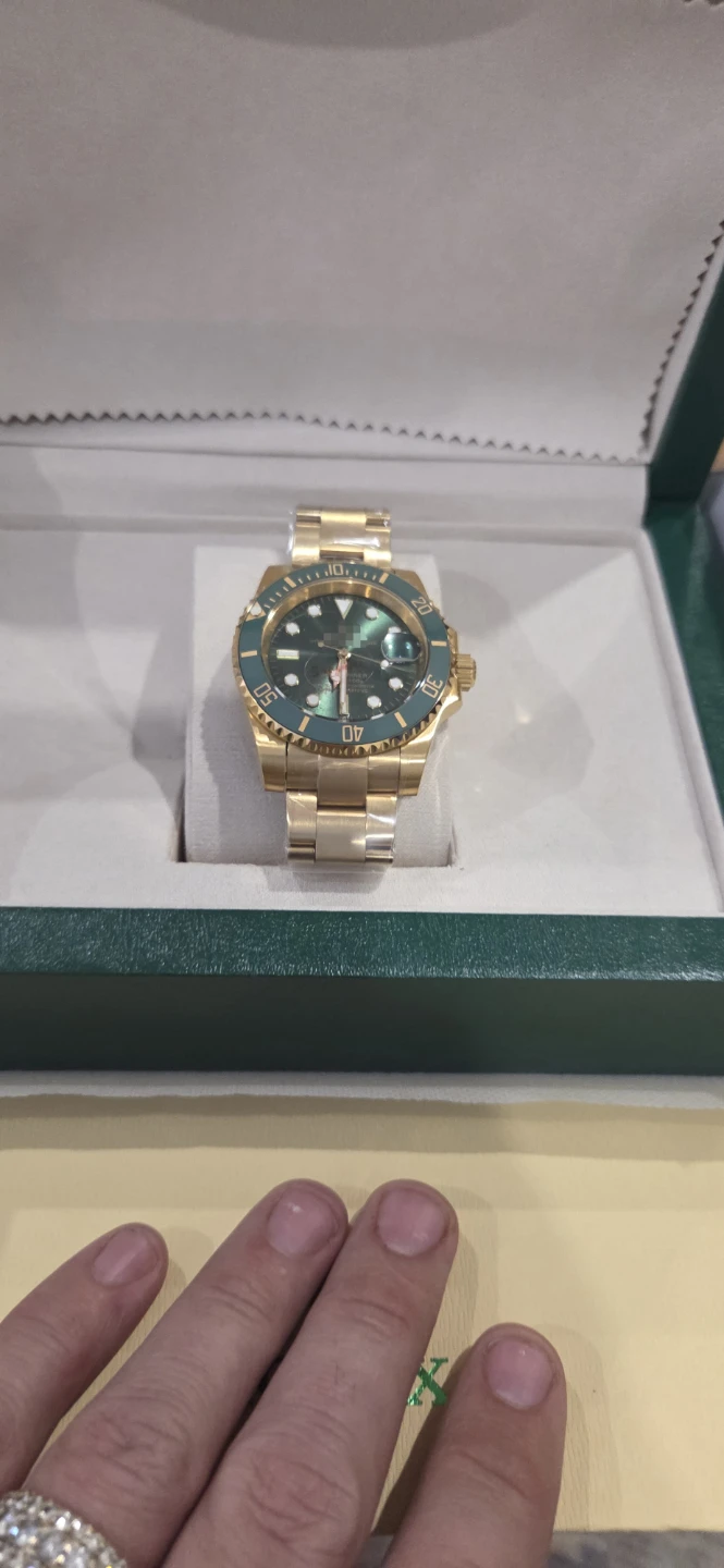 Designer Style watch- Gold Tone - photo 5