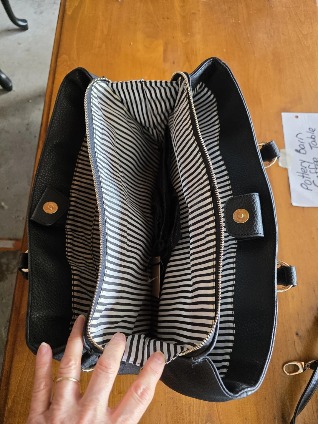 JUSTFAB Black Faux Leather Tote Bag - photo 2