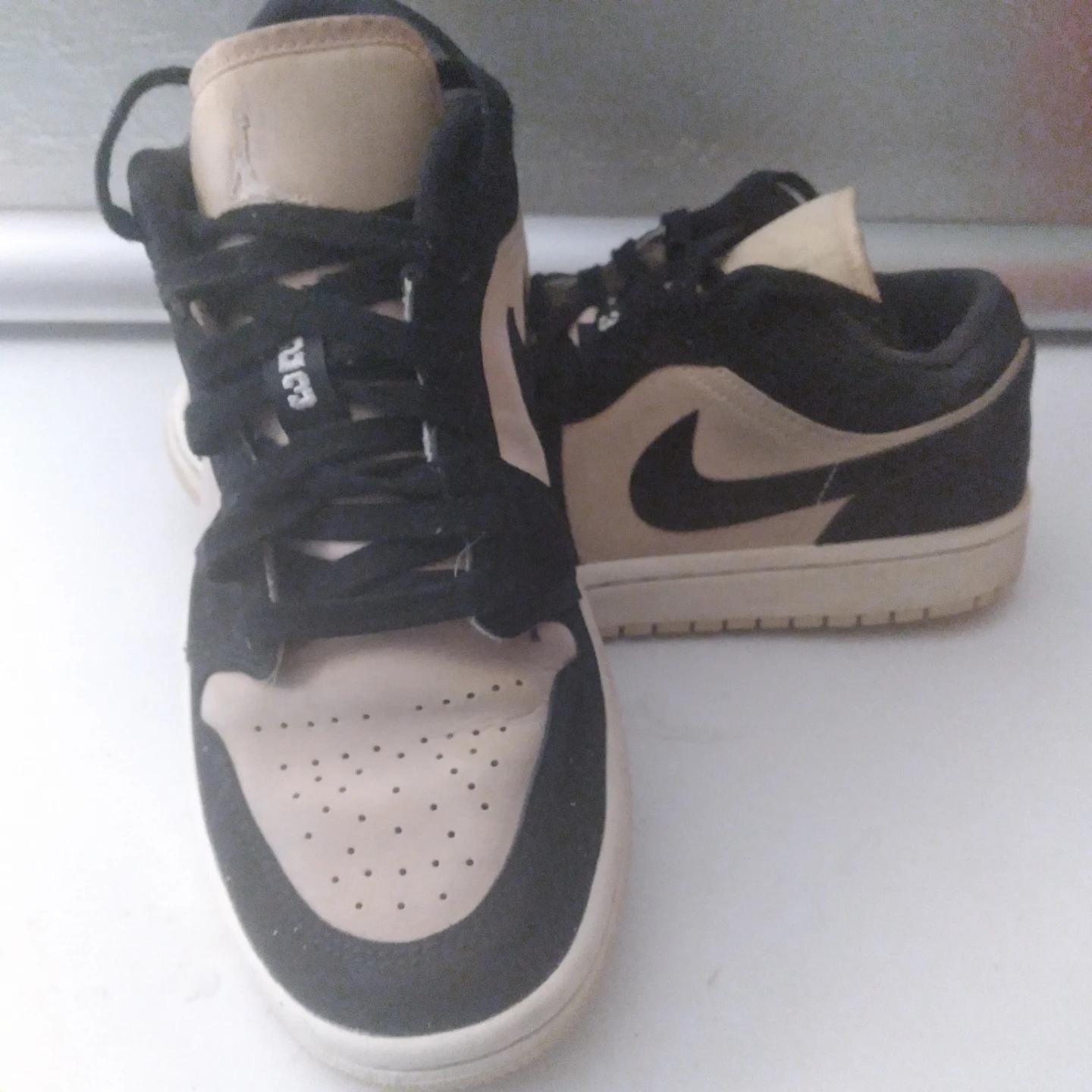 Air Jordan 1 Low "Light British Tan" Sneakers - photo 2