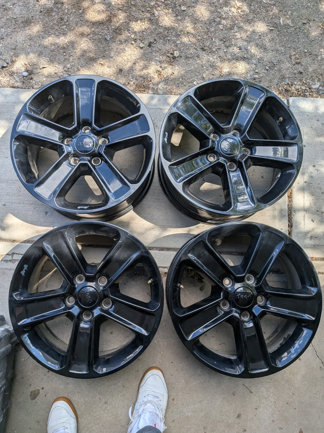 Set of 4 Black Jeep Rims