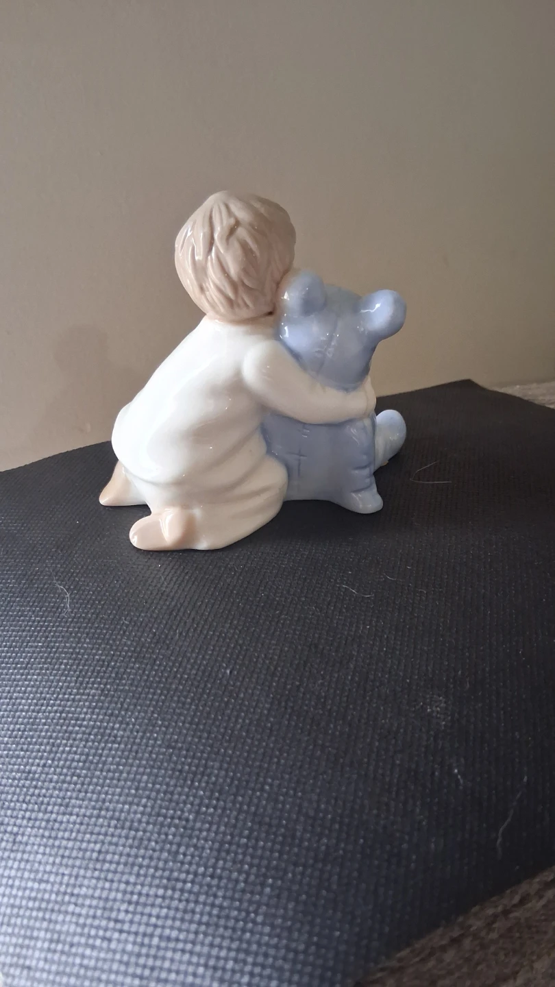 Ceramic Figurine of Child Hugging Teddy Bear - photo 3