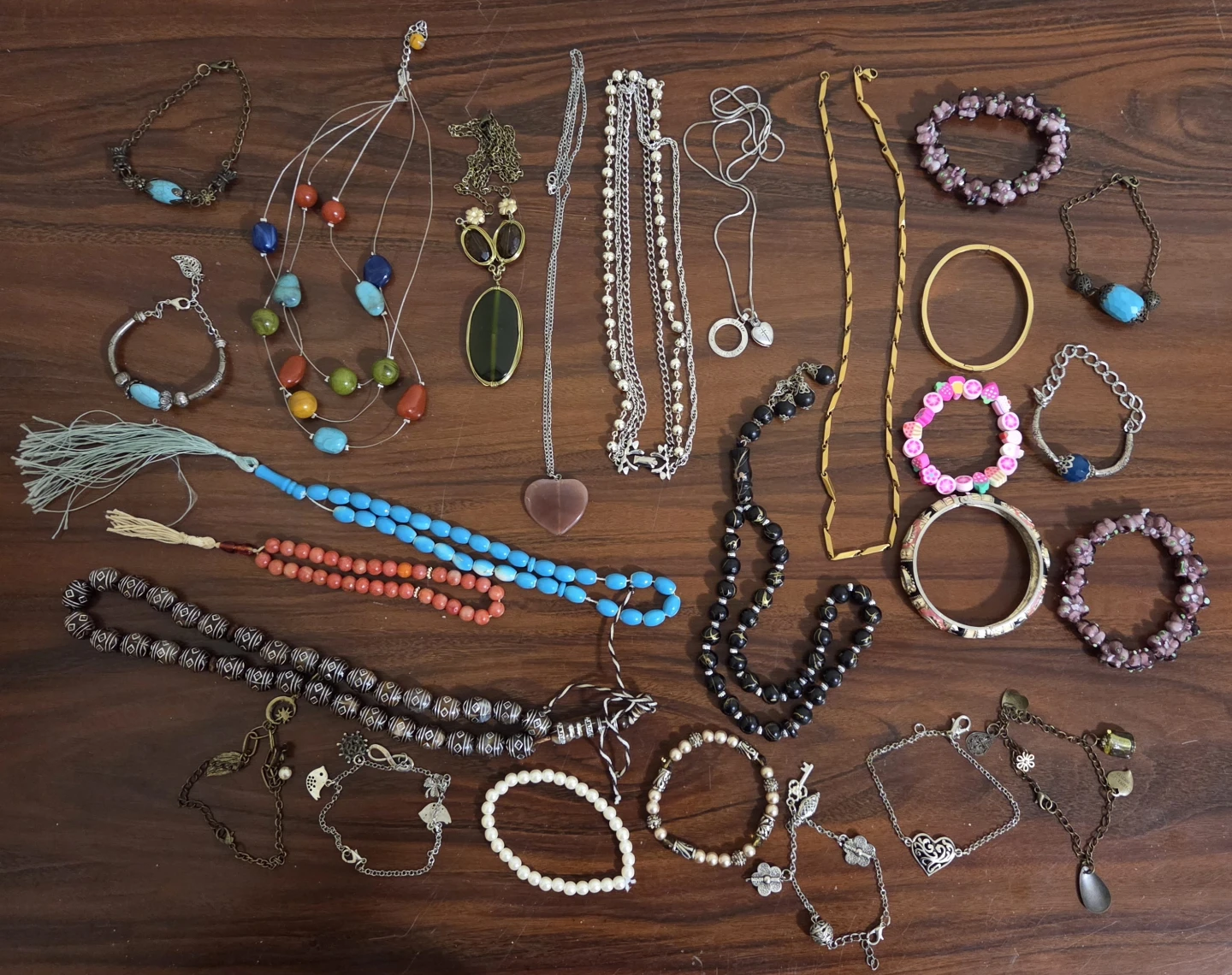 Assorted jewelry collection - photo 2