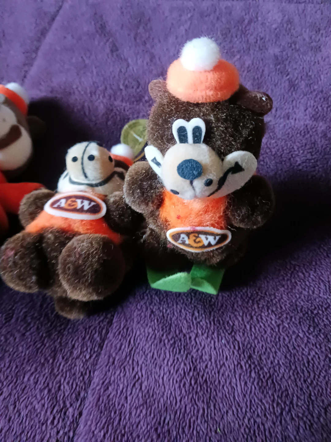 A&W Plush Ornaments - Set of 4 - photo 4