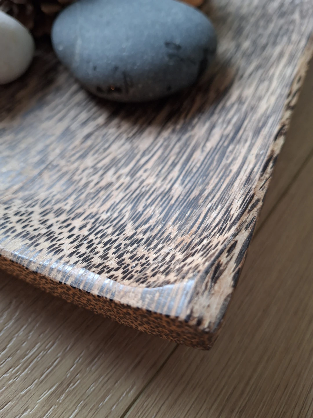 Wooden decorative tray with items - photo 3