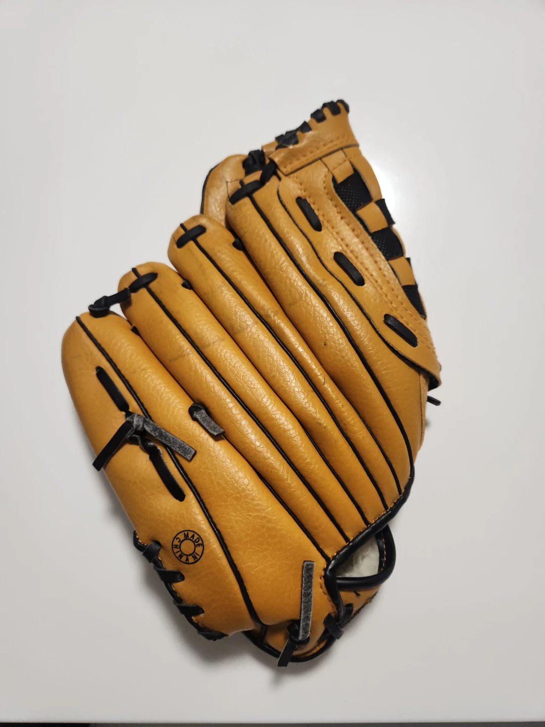 Unbird Leather Laced Baseball Glove - photo 2
