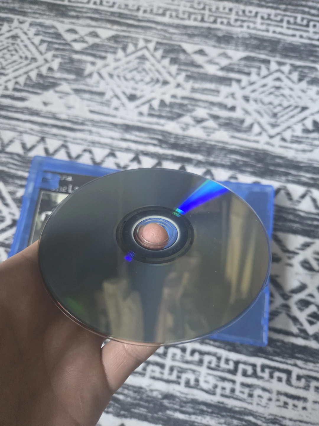 Uncharted 4: A Thief's End (PS4, PlayStation 4) - photo 3