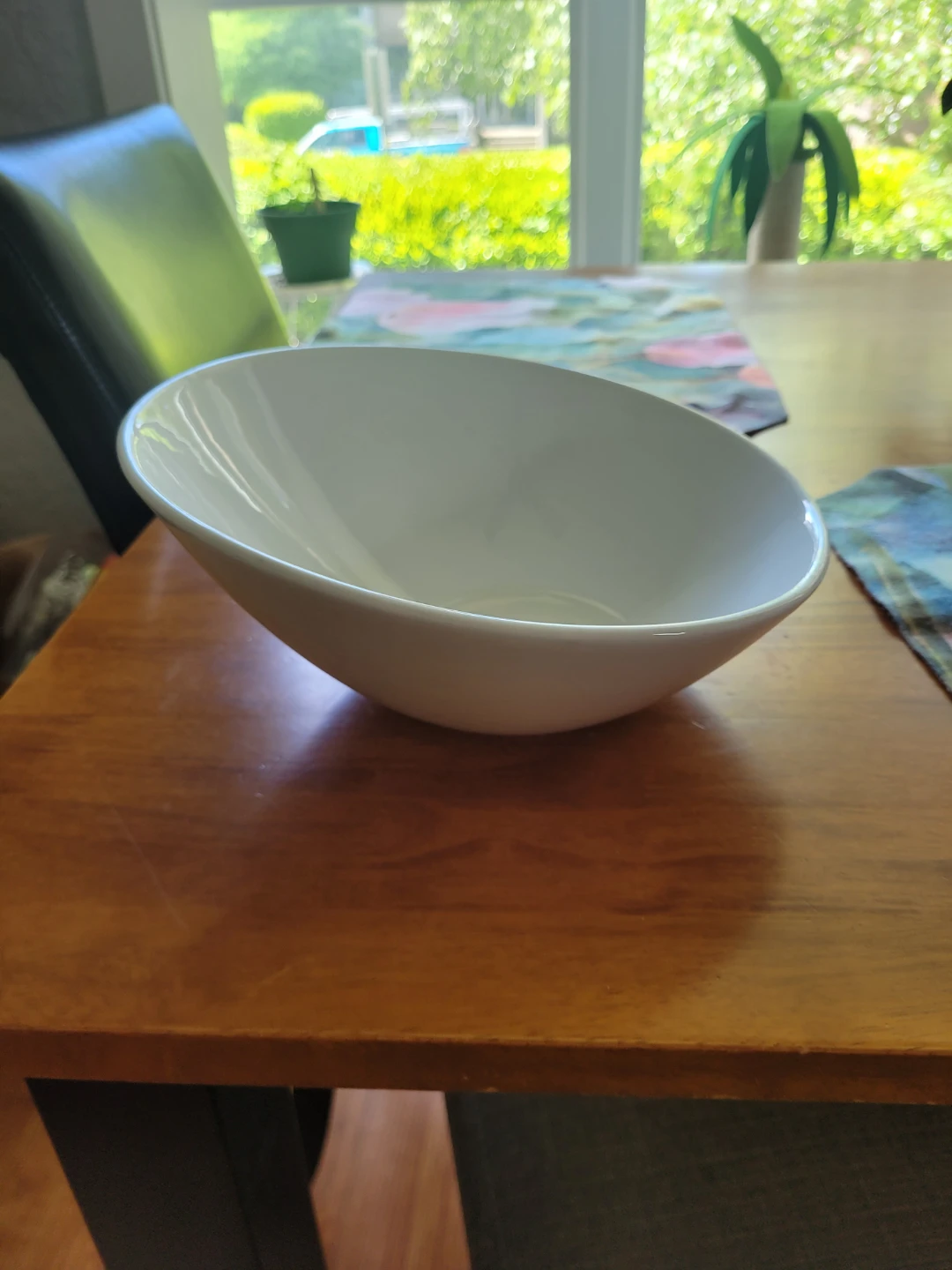 White Fruit Bowl
