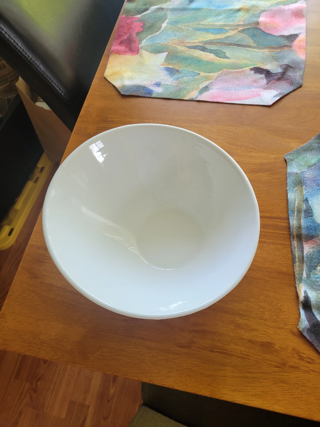 White Fruit Bowl - photo 3