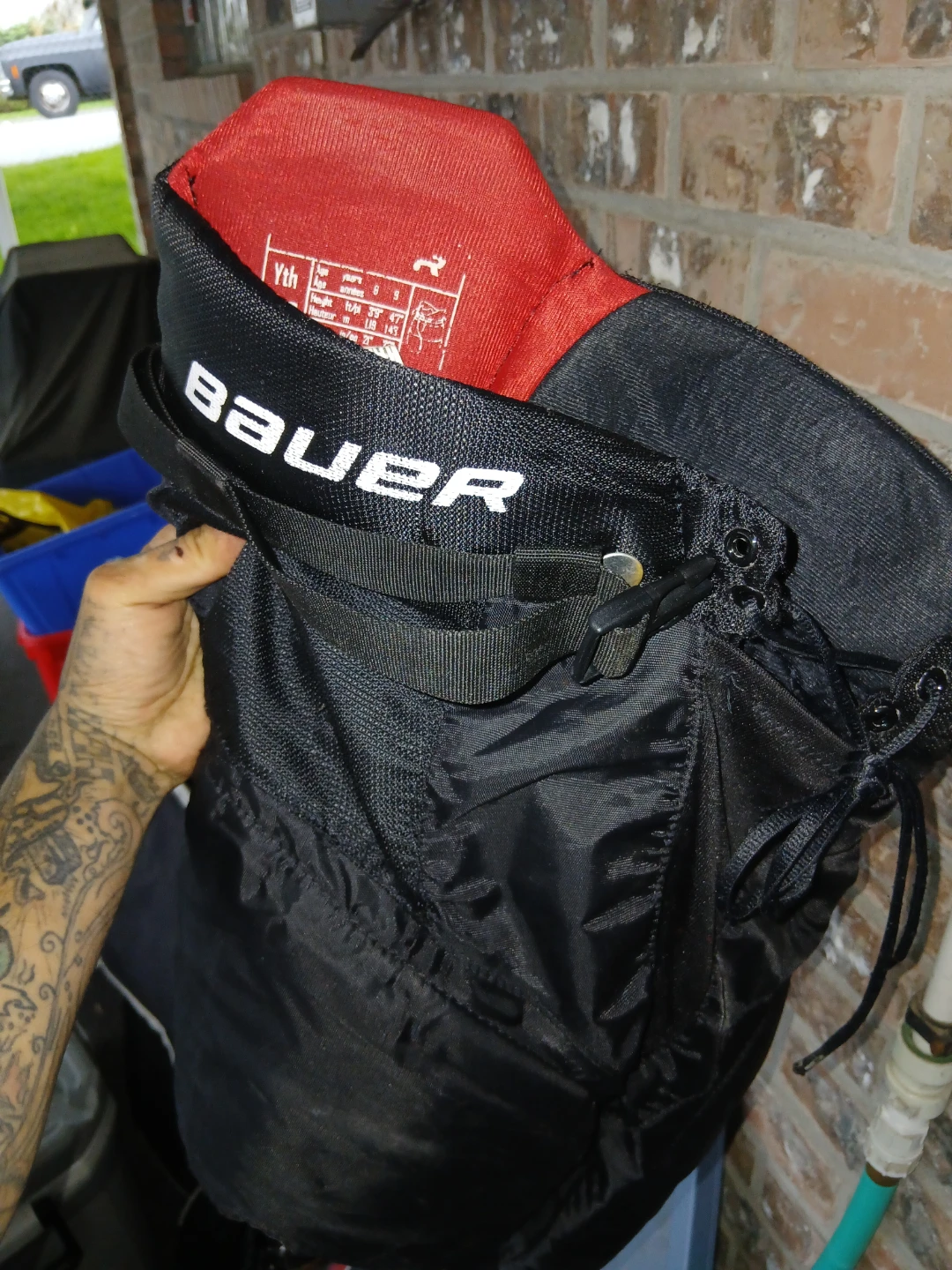 Bauer Hockey Equipment Bag with Gloves, Skates & Pants - photo 4