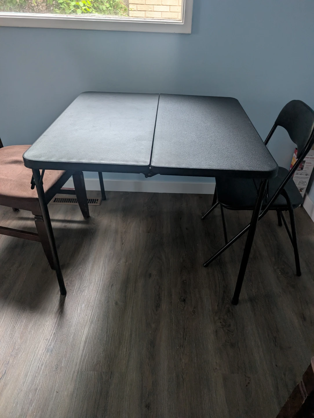 Folding Table New - photo 2