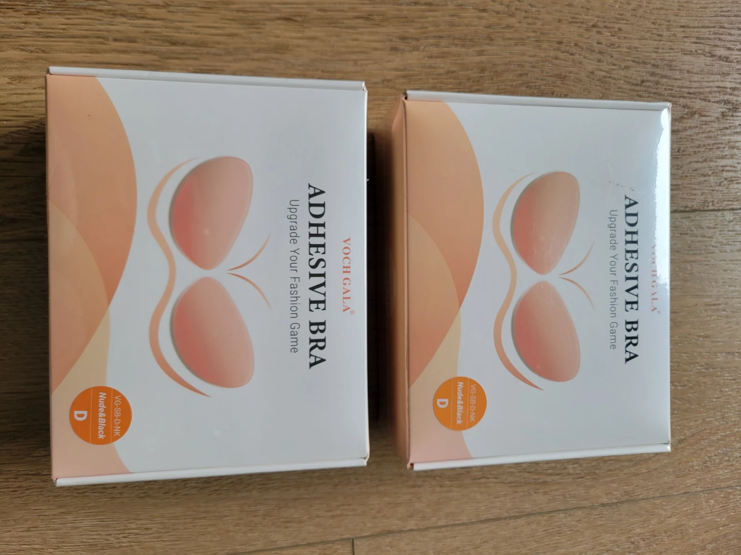 Adhesive bra (B & D cup) - photo 2