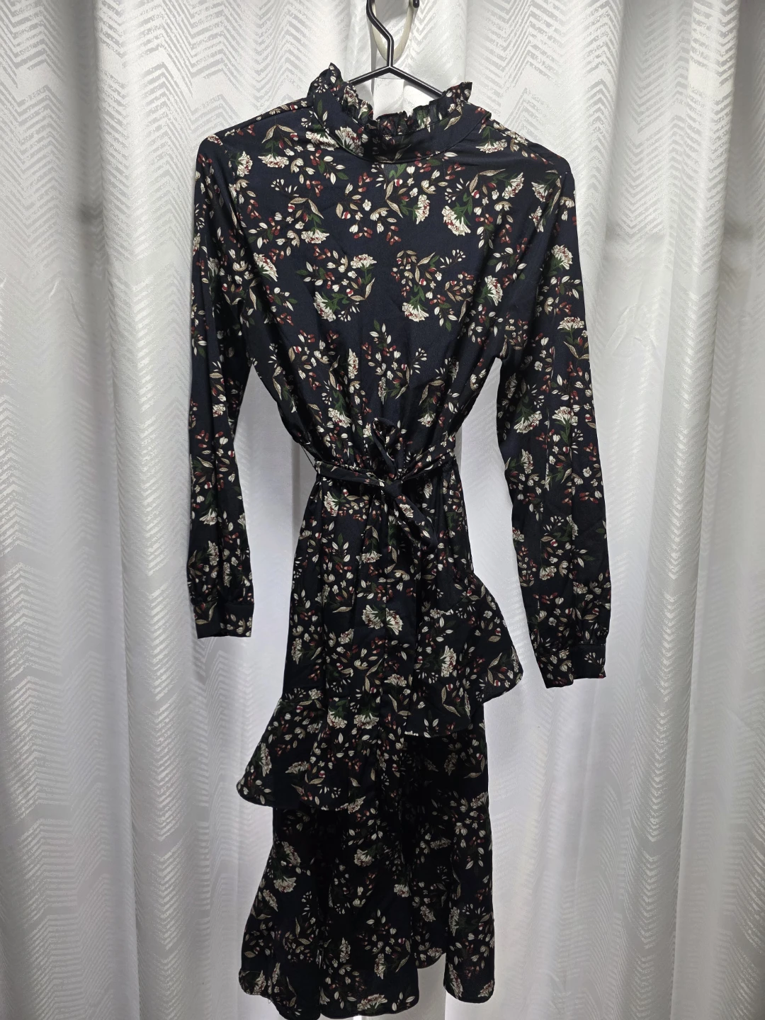 Banjul Floral Long Sleeve Ruffle Dress - photo 2