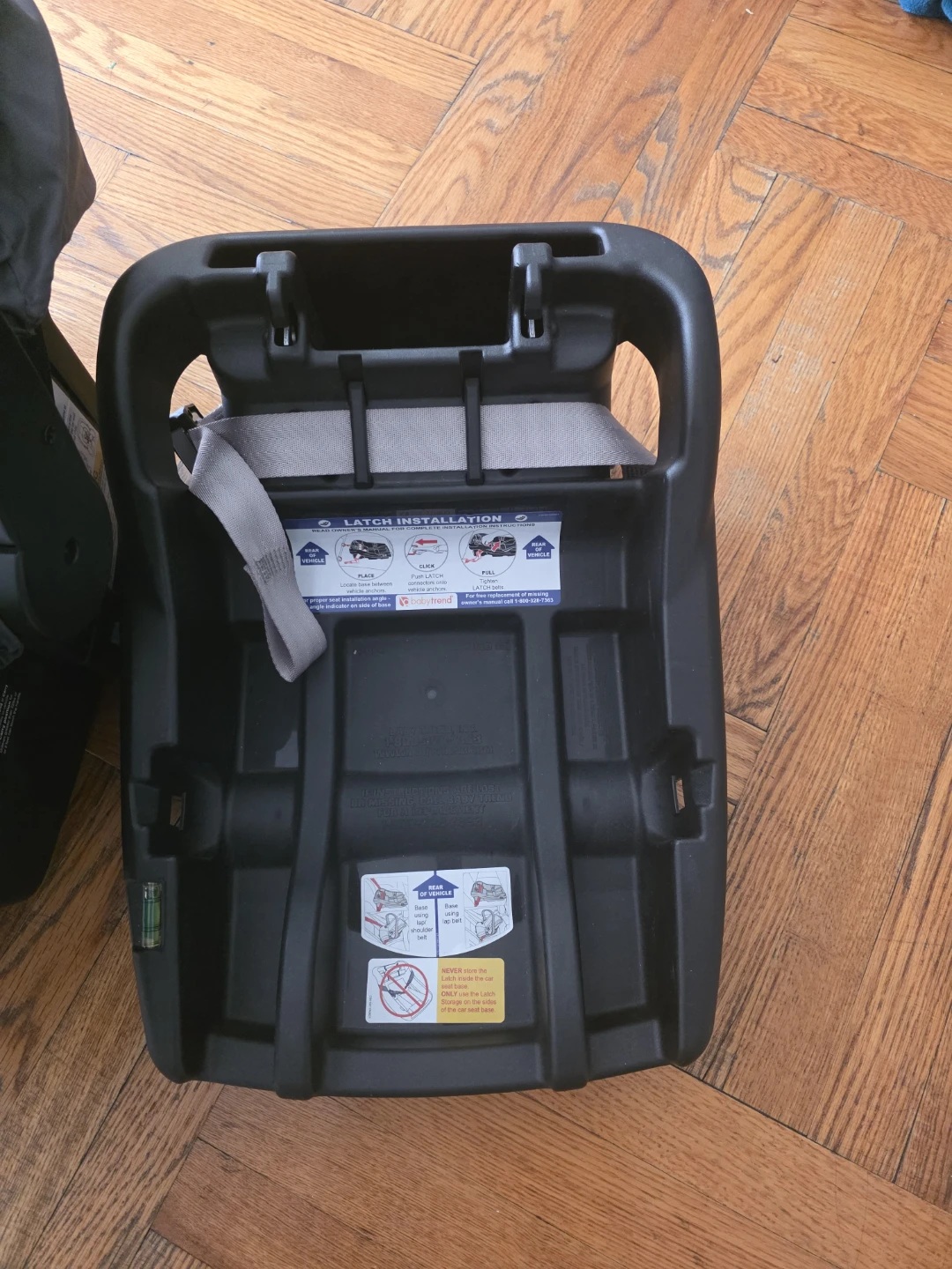 Baby trend Infant Car Seat with Base - photo 3