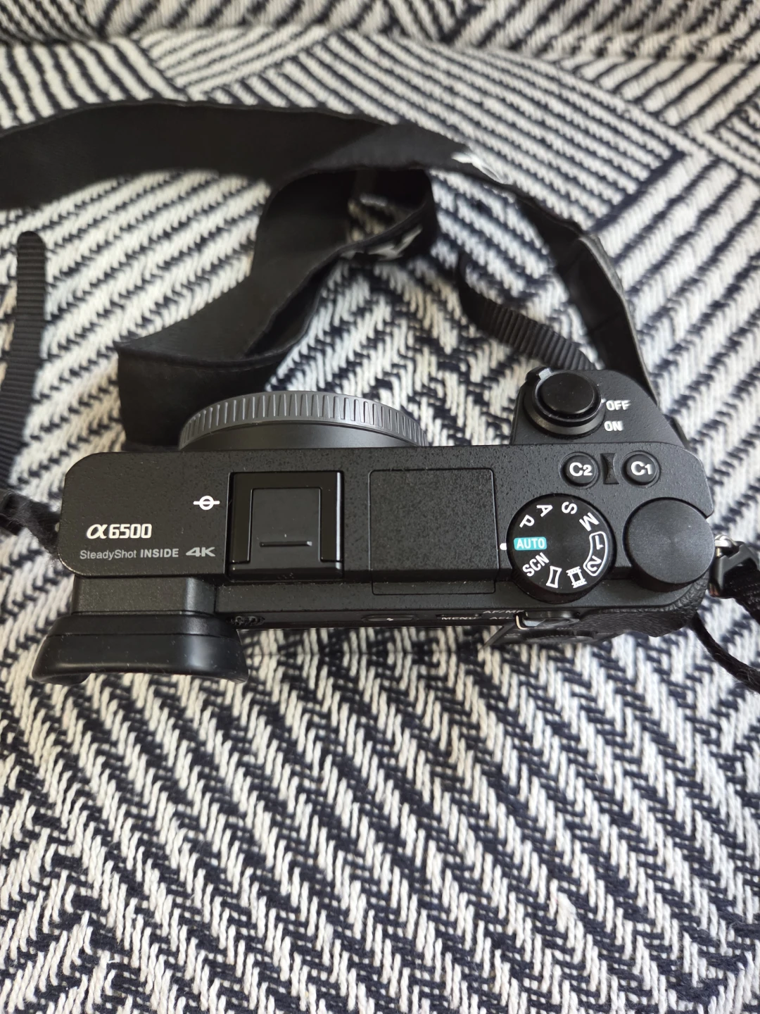 Sony Alpha a6500 Mirrorless Camera - photo 3
