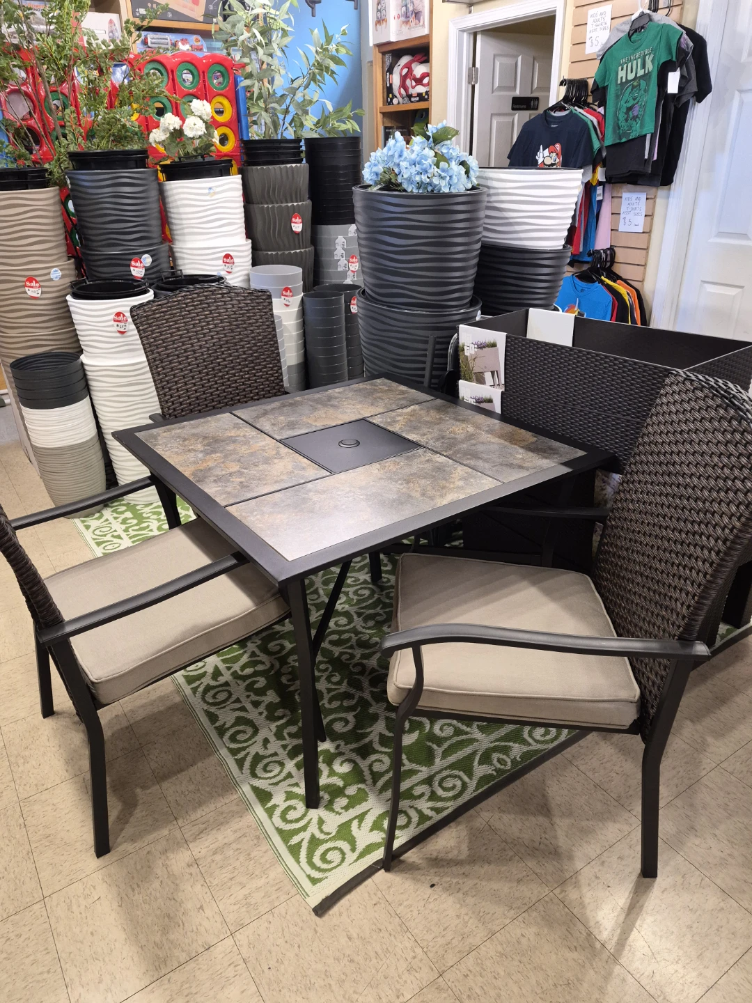 New 5 piece patio set tile Top table & 4 chairs with cushions - photo 2