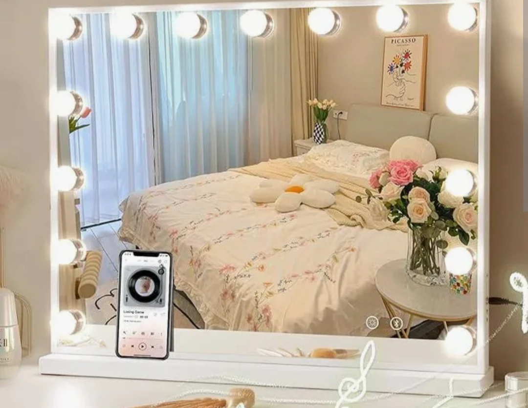 Hollywood Makeup Mirror