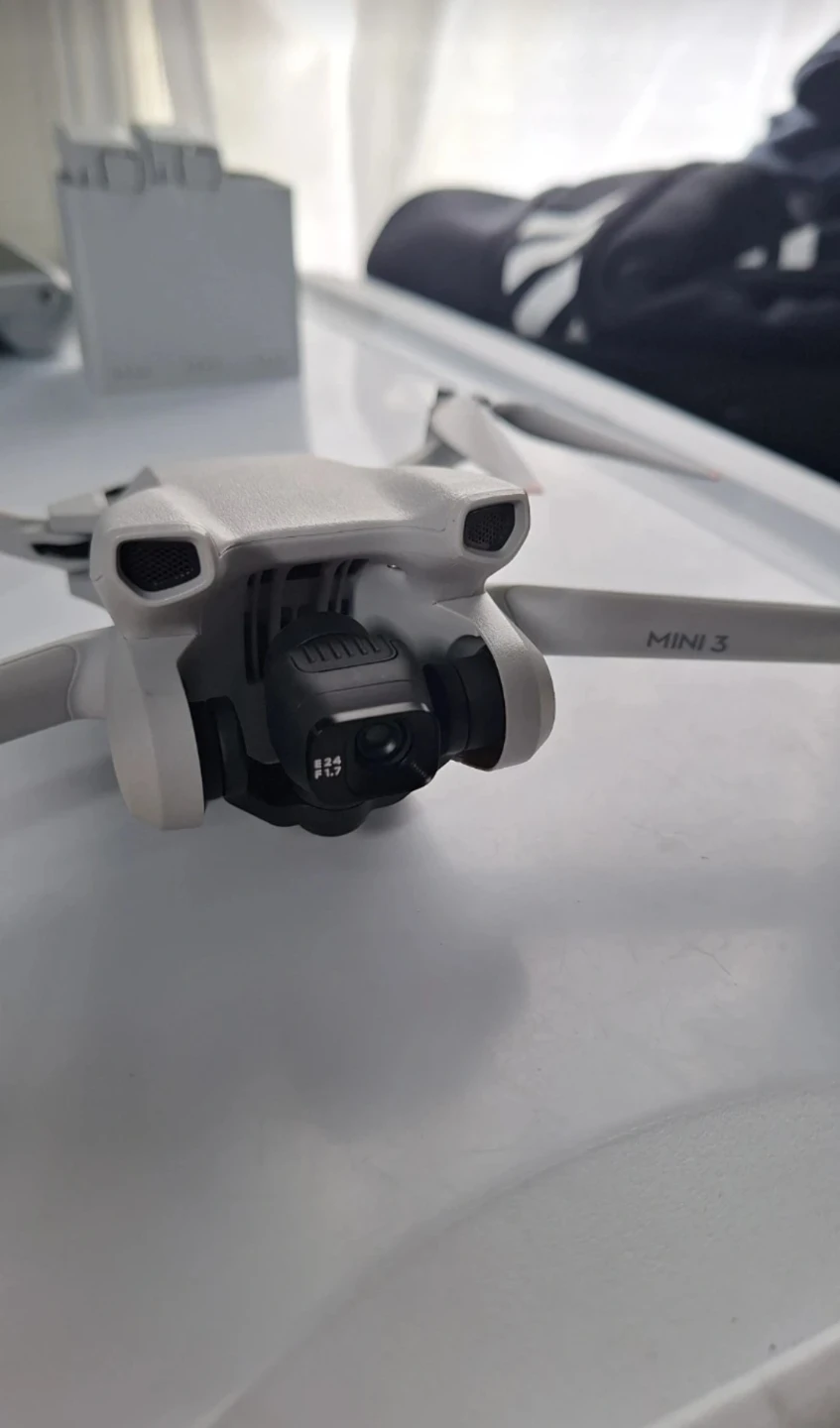 Dron dji mini 3