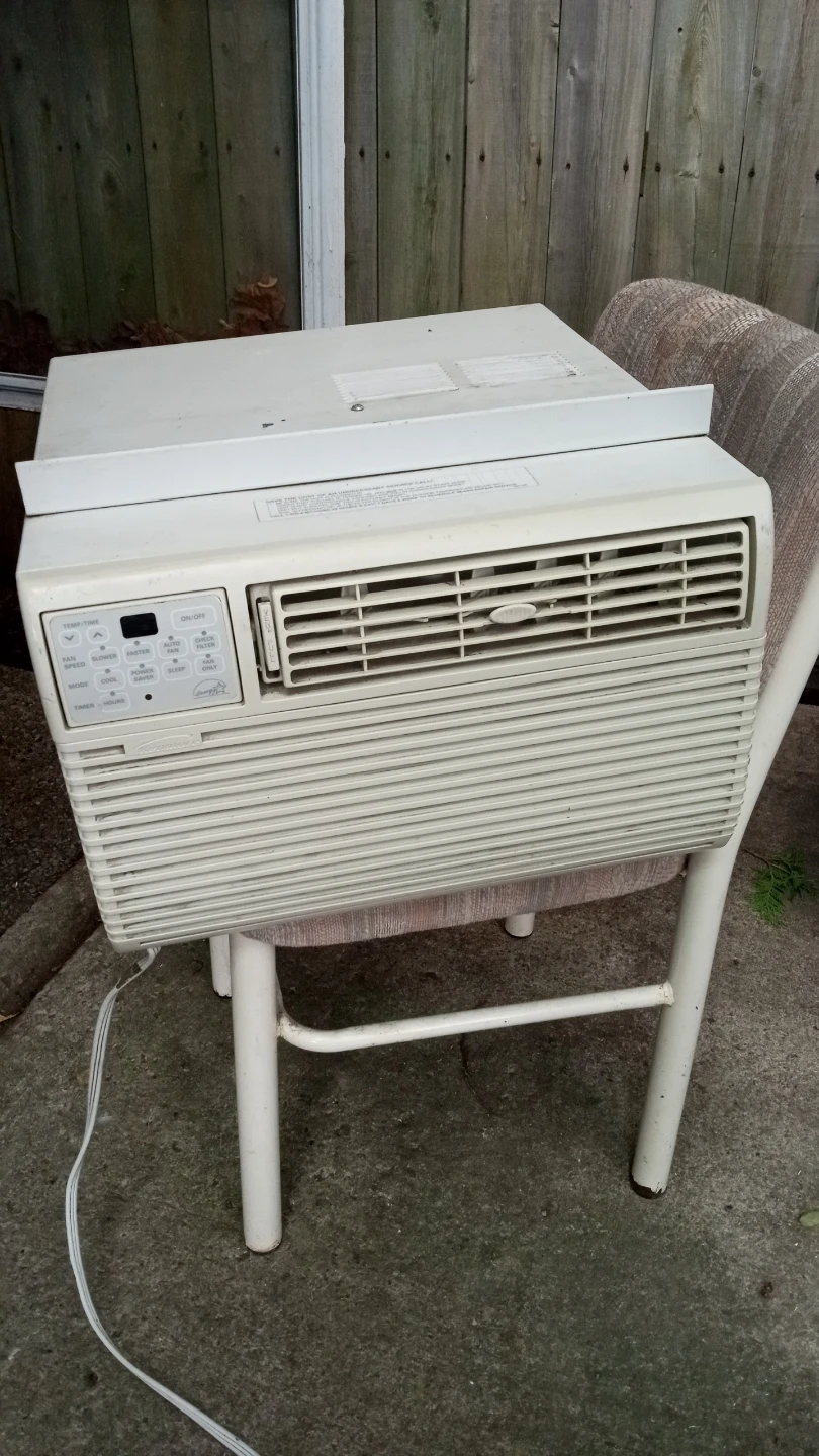 Kenmore 250-25028 8,000 BTU Through The Wall Air Conditioner