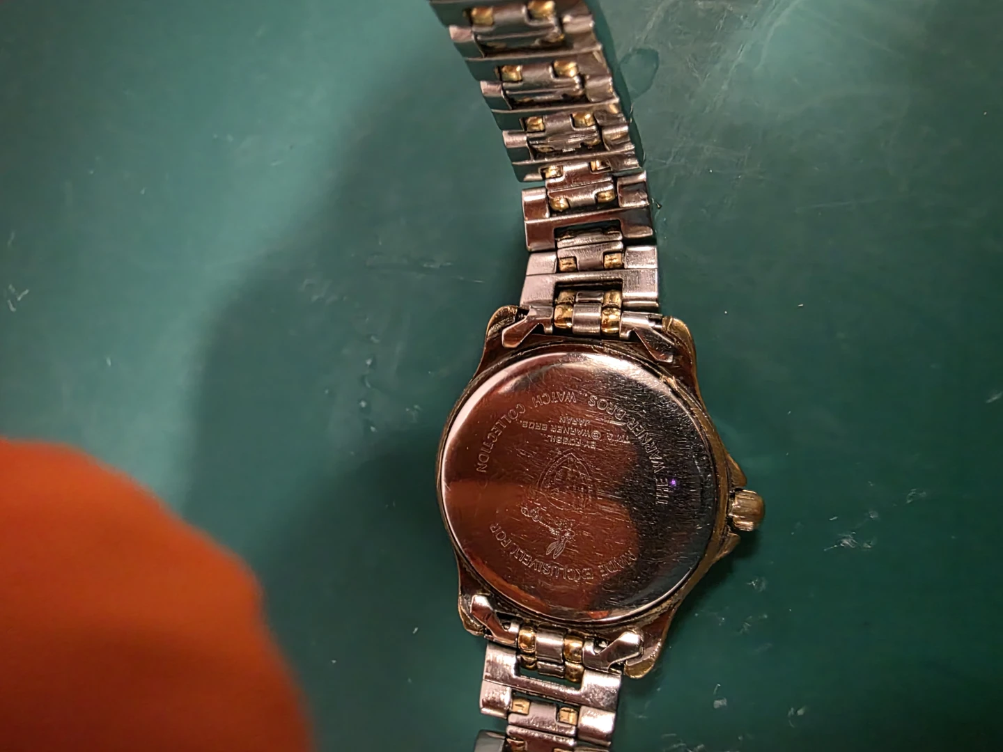 Vintage Warner Bros. Shield Logo Quartz Two Tone Bracelet - photo 2