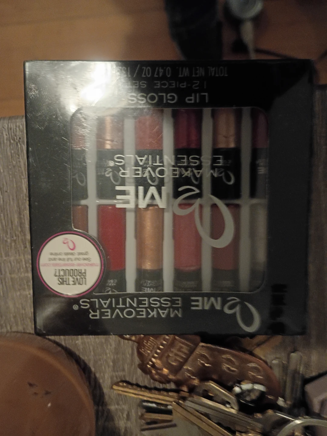 ⚽Makeover Essentials Lip Gloss 12-Piece Set
