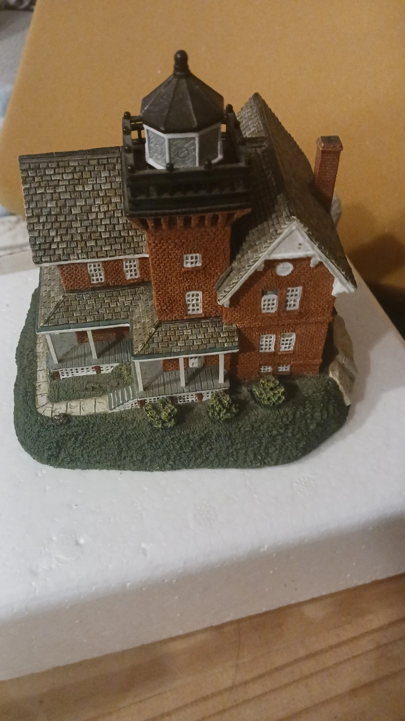 Harbour Lights Sea Girt Lighthouse Miniature 509 - photo 2