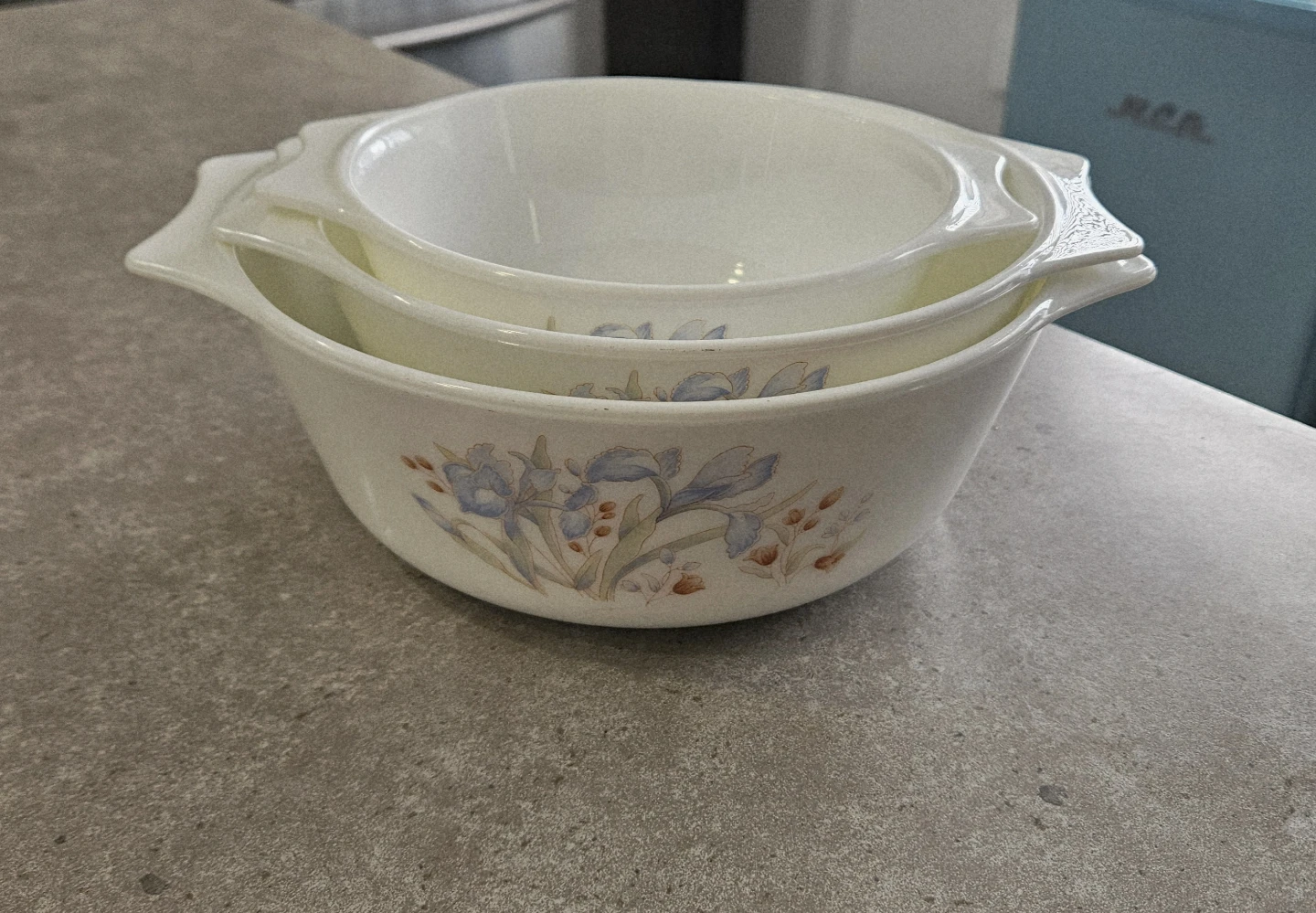 Pyrex England blue iris casserole dishes - photo 2