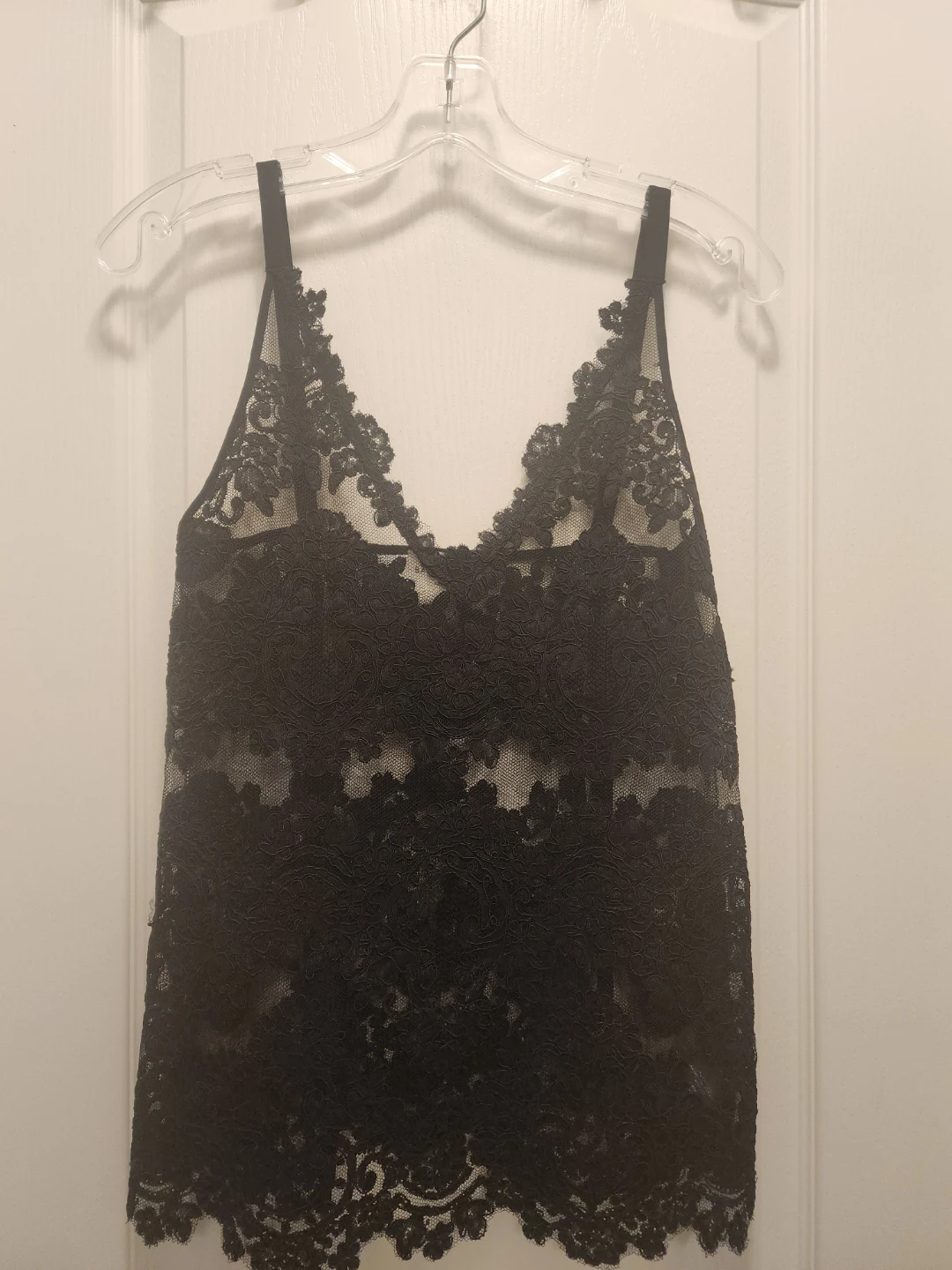 Aritzia Babaton Black Lace Camisole Top - photo 5