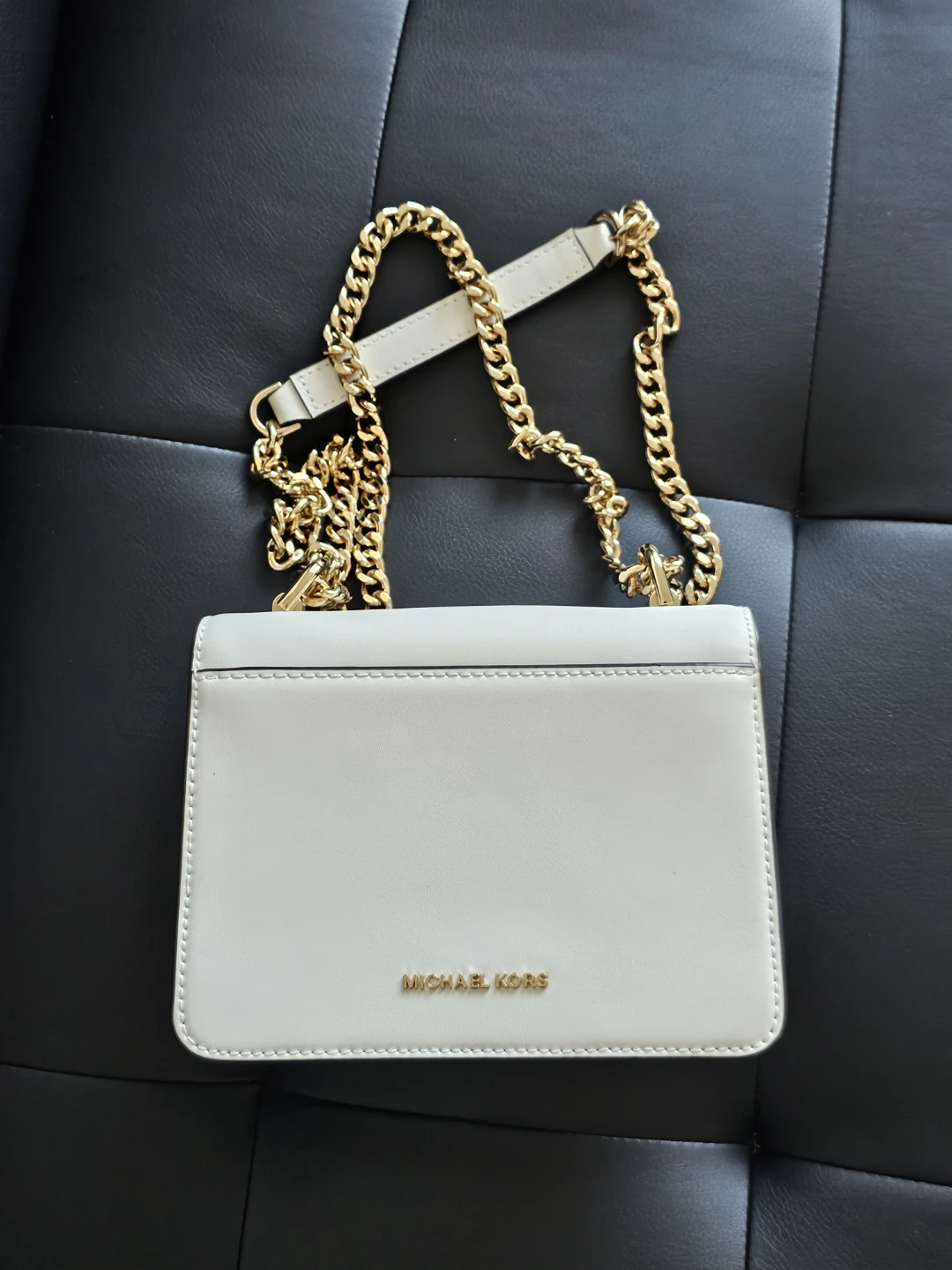 Michael Kors White Leather Chain Shoulder Bag - photo 3