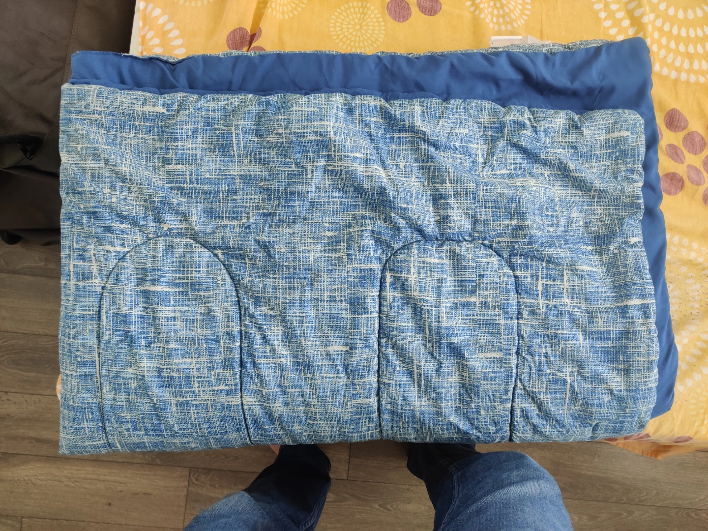 Blue Comforter with pillow and pillow cover