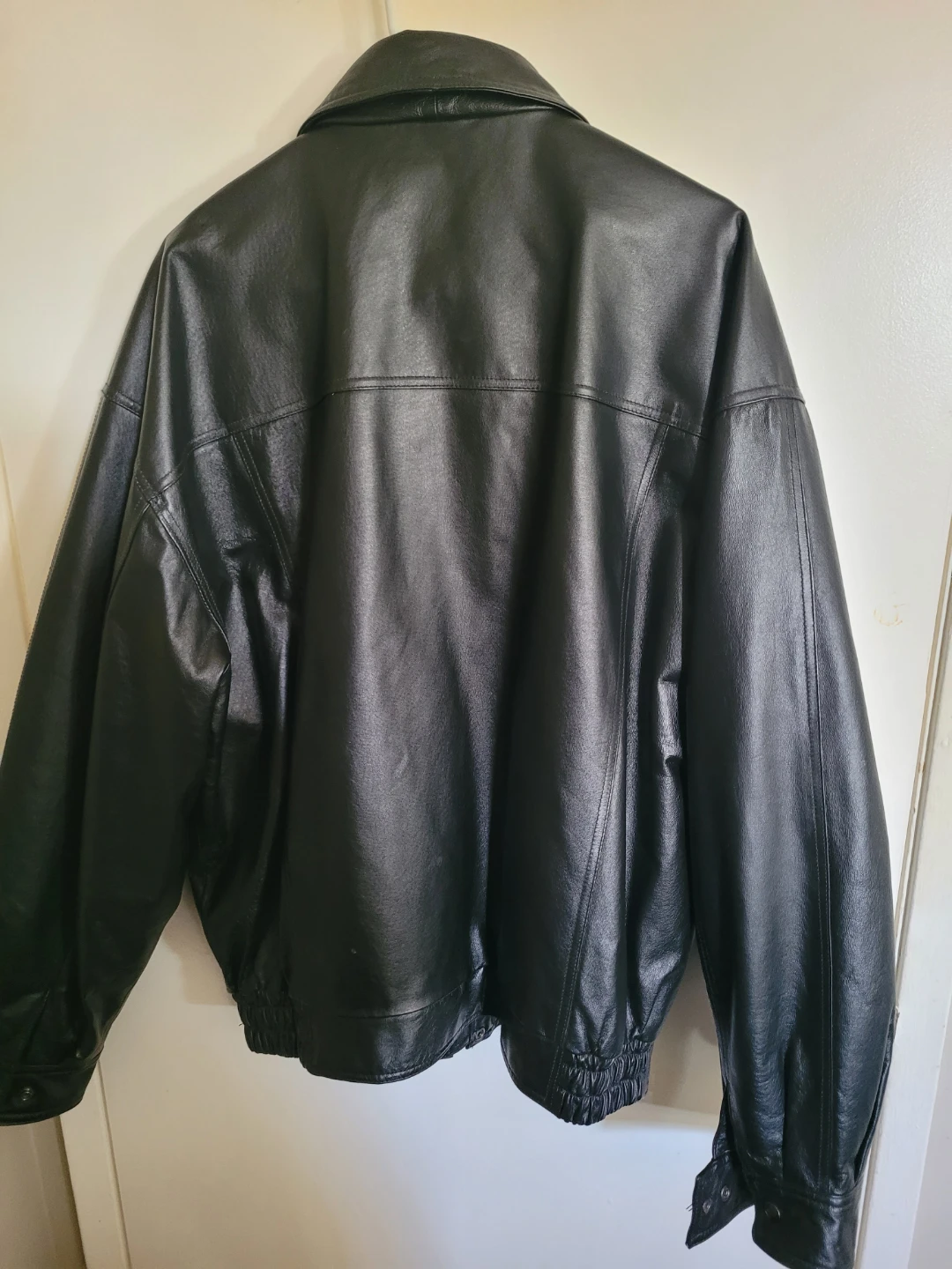 Black Leather Jacket - Kenworth - photo 2