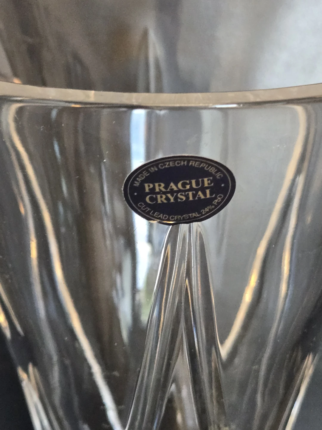 Vintage 10" Prague Cut Crystal Czech Republic Vase - photo 3