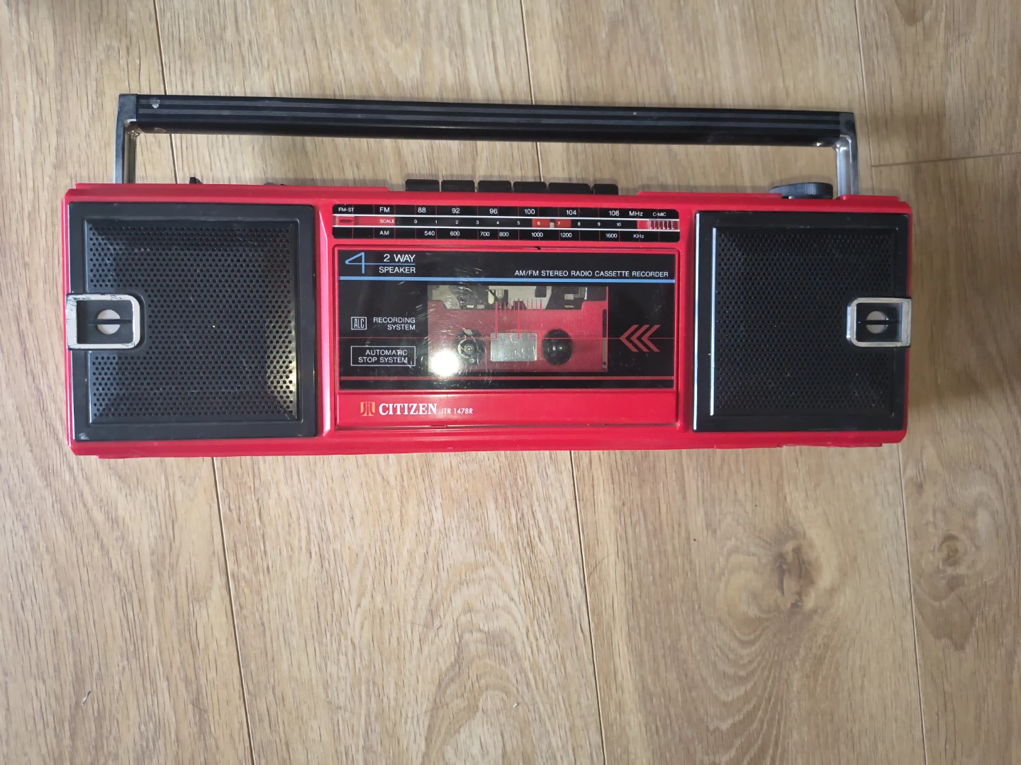 Red Citizen AM/FM Stereo Radio Cassette Recorder