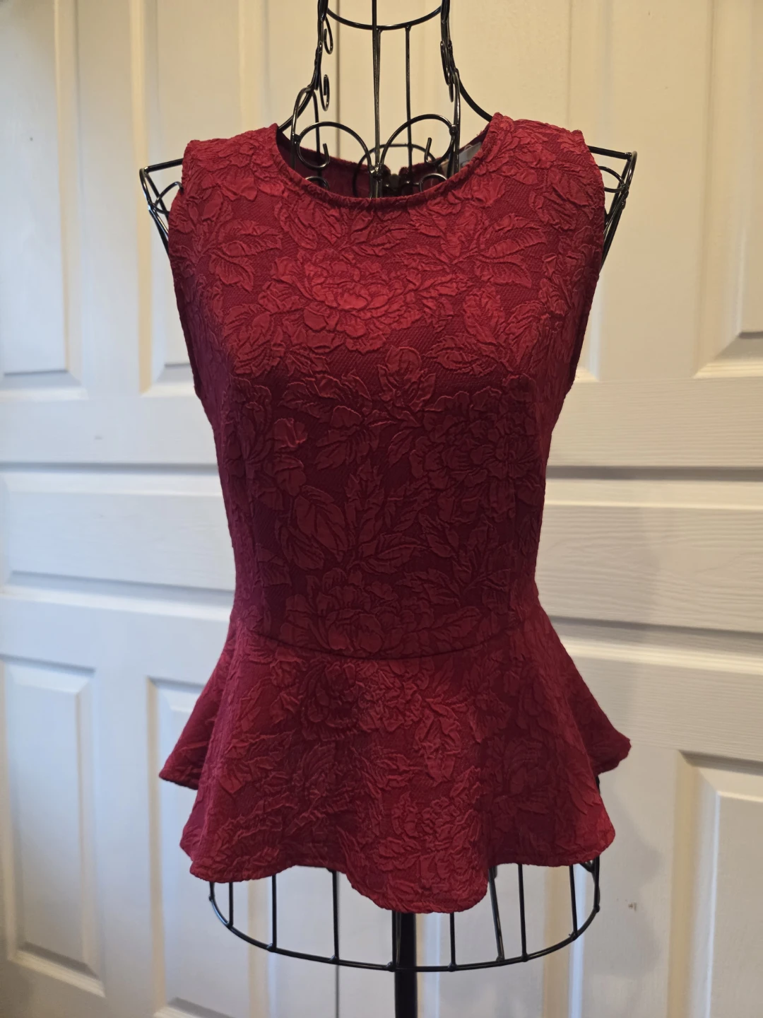 Pins and Needles Red Lace Peplum Top XS