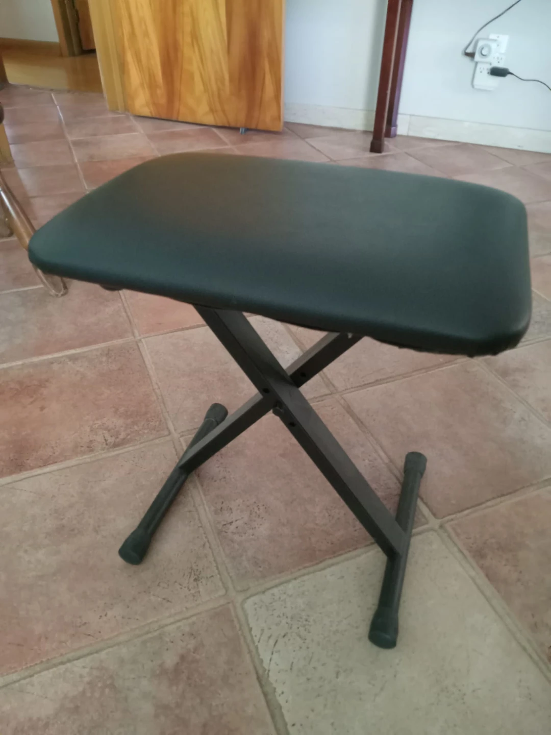 Adjustable Keyboard Stand and Bench Set - photo 2