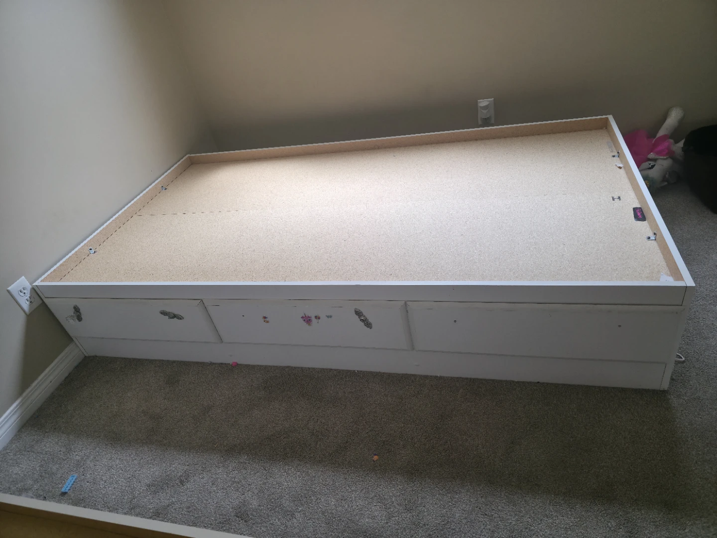 2 twin bed frame with 3 drawers for free - photo 3