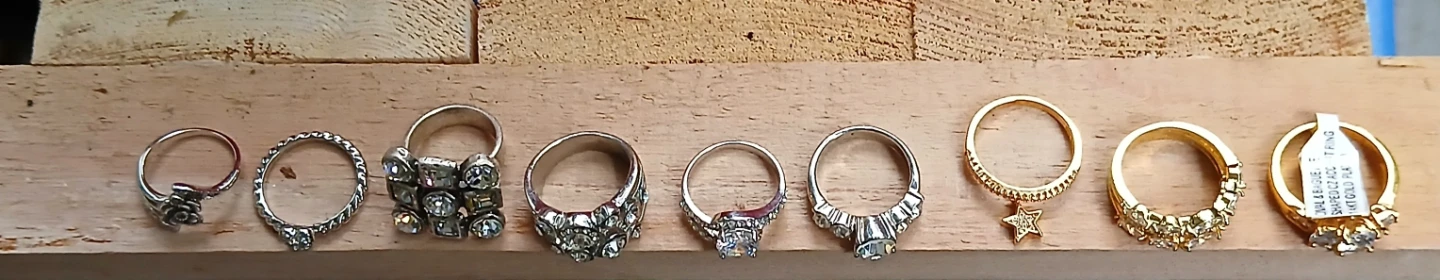 Assorted Women's Fashion Rings Bundle - photo 2