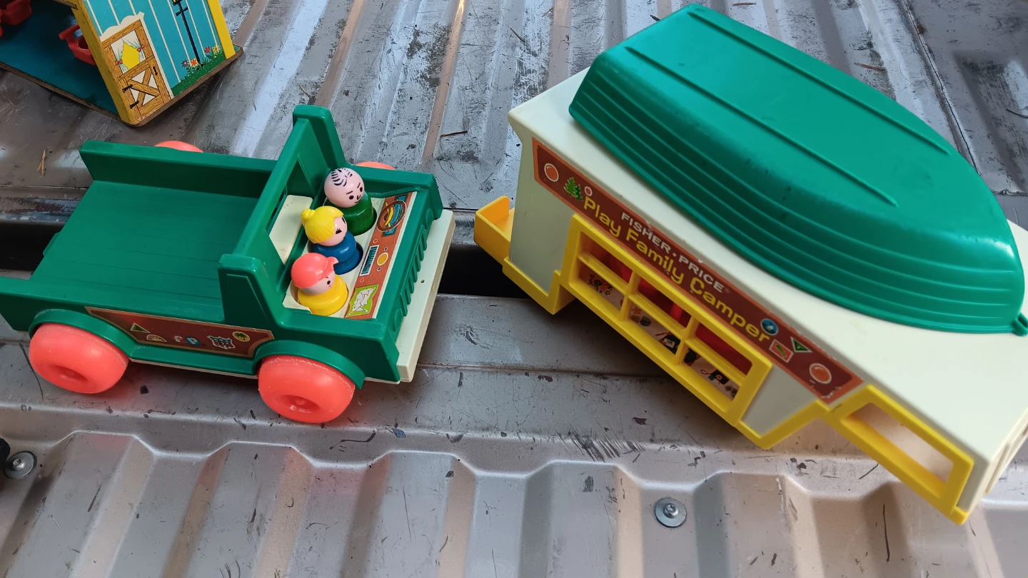 Fisher-Price Play Family Camper, Airplane, Boat & More - photo 2