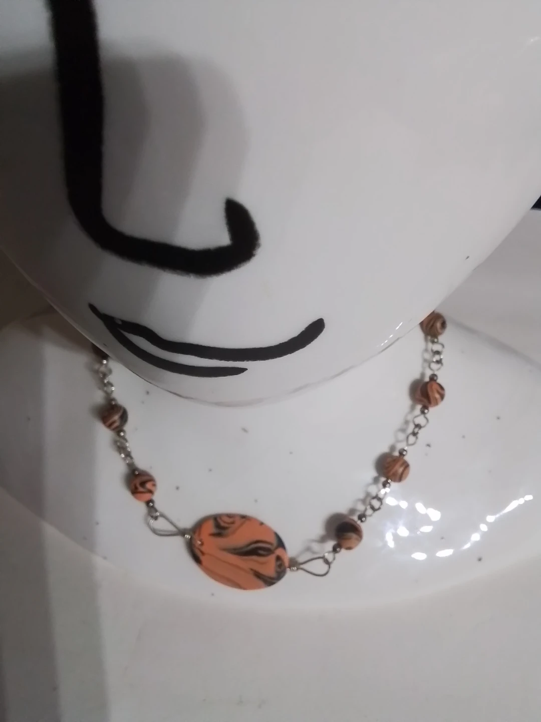 Orange and black swirl bead necklace - photo 2