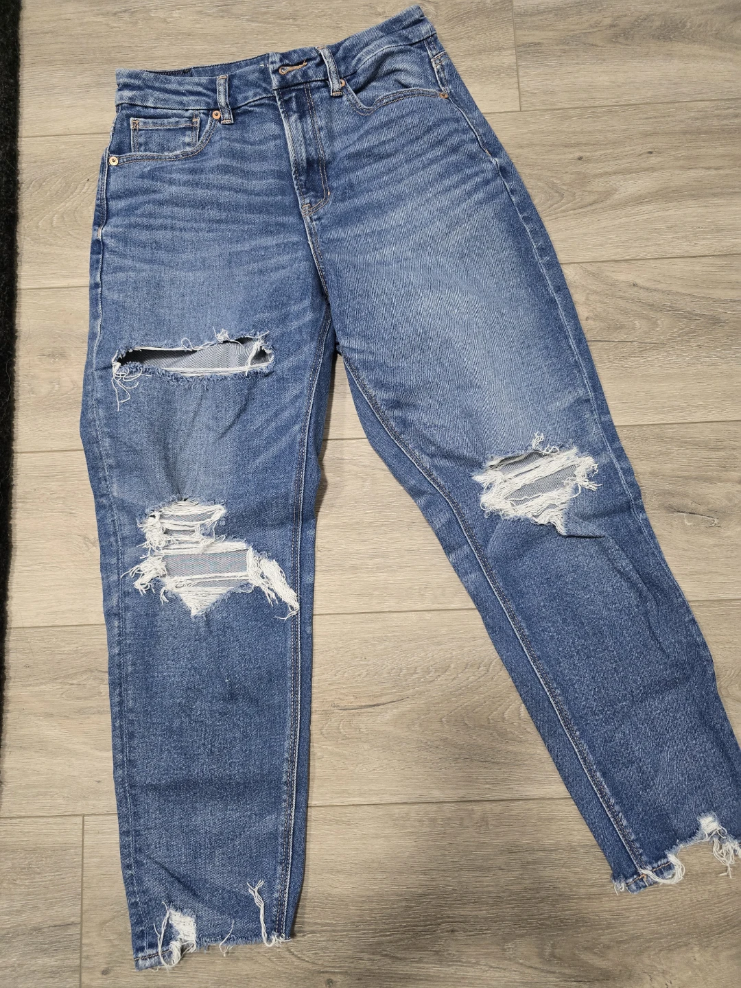 Womens American eagle jeans