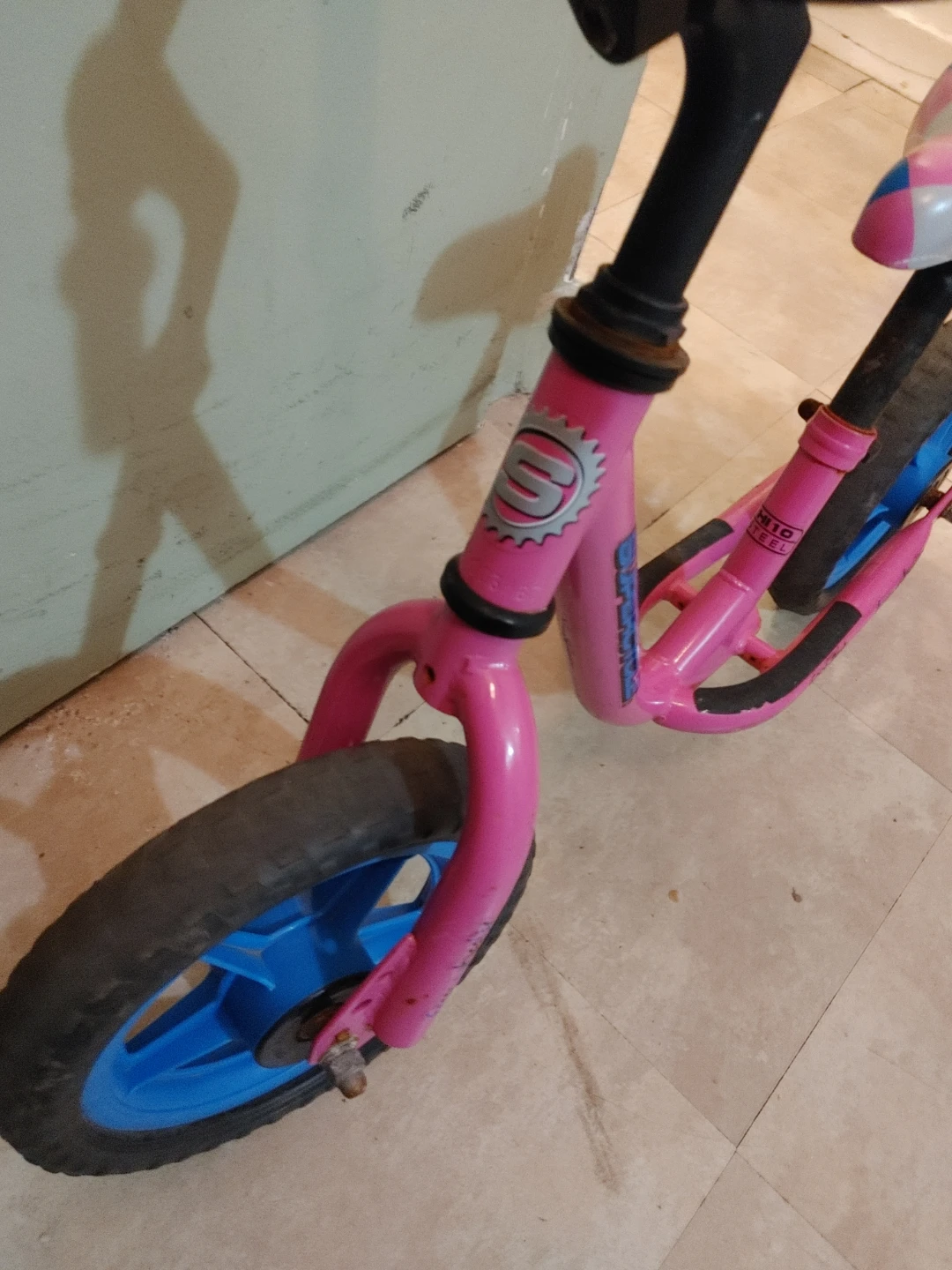 Pink Supercycle Balance Bike - photo 4