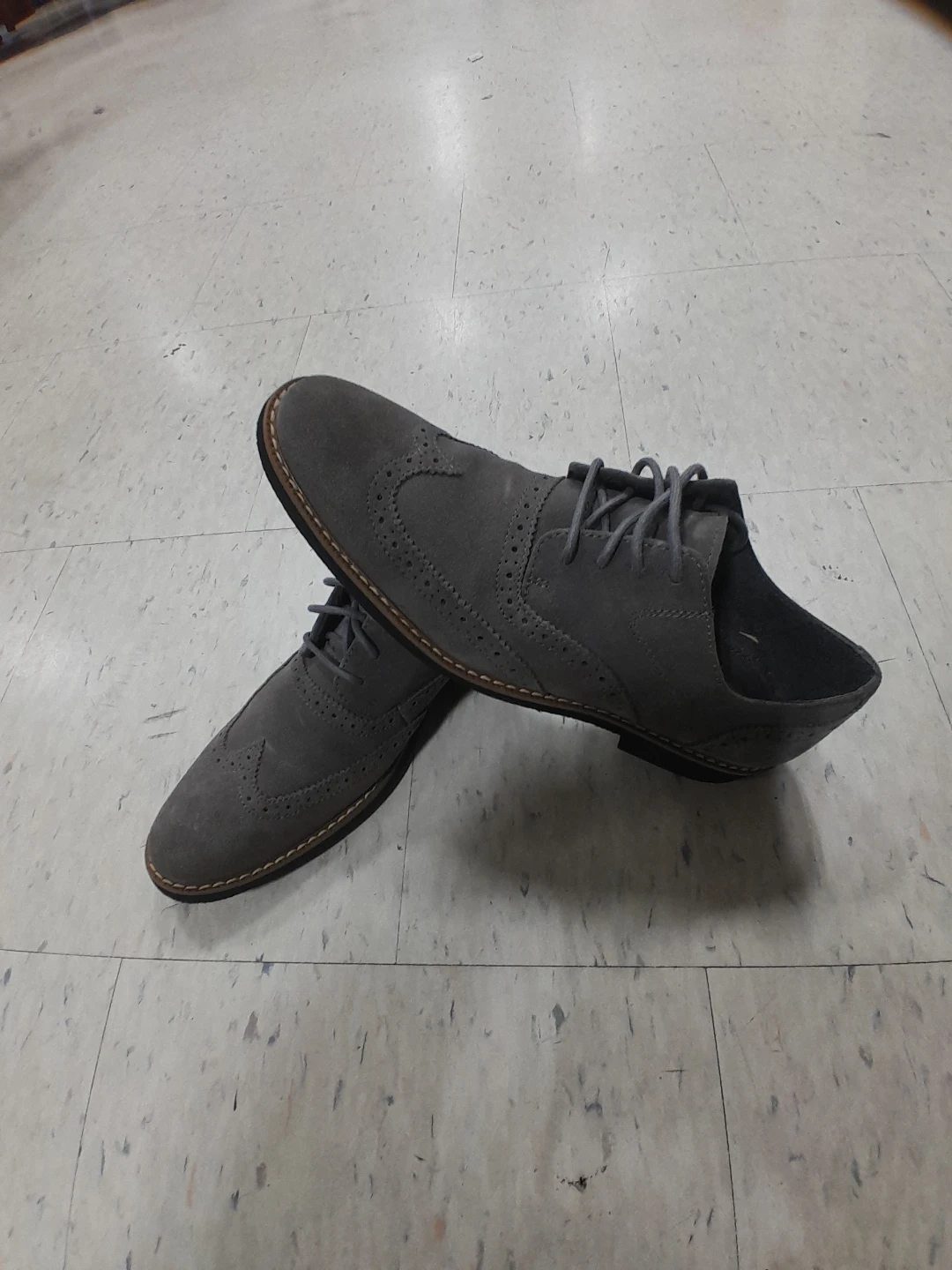 Men's Grey Suede Wingtip Brogue Shoes Men's Size 9