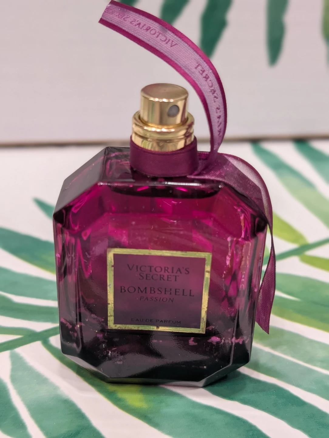 Victoria's Secret Bombshell Passion Eau de Parfum - photo 2