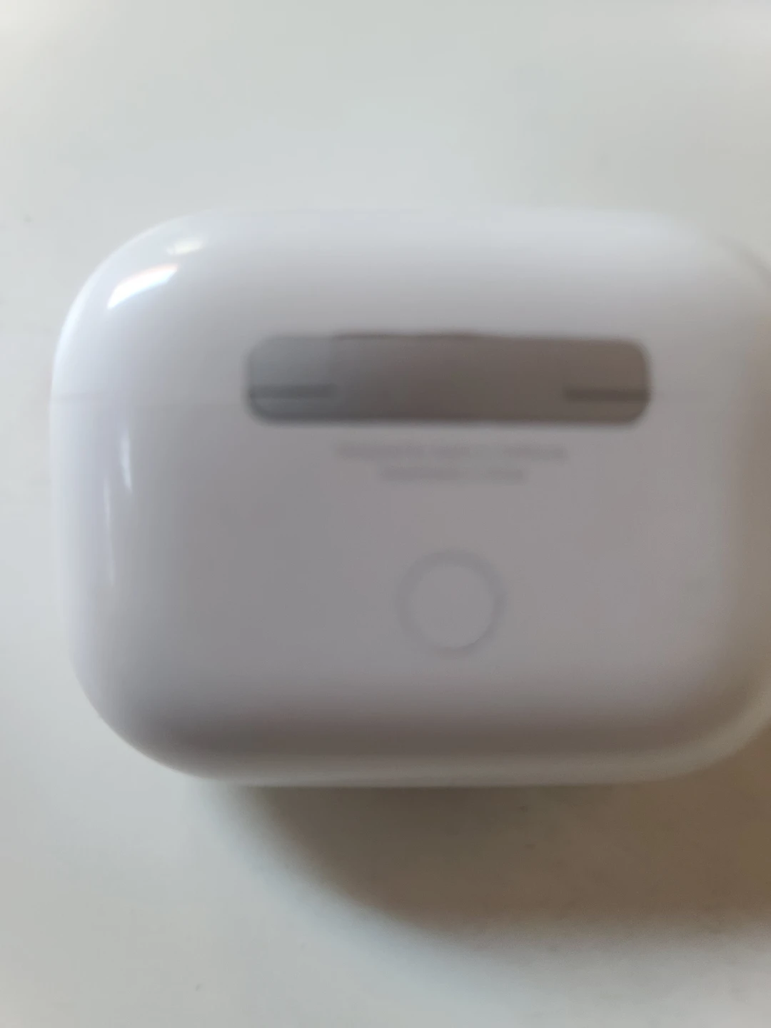 Apple AirPods Pro  And Charging Case - photo 2