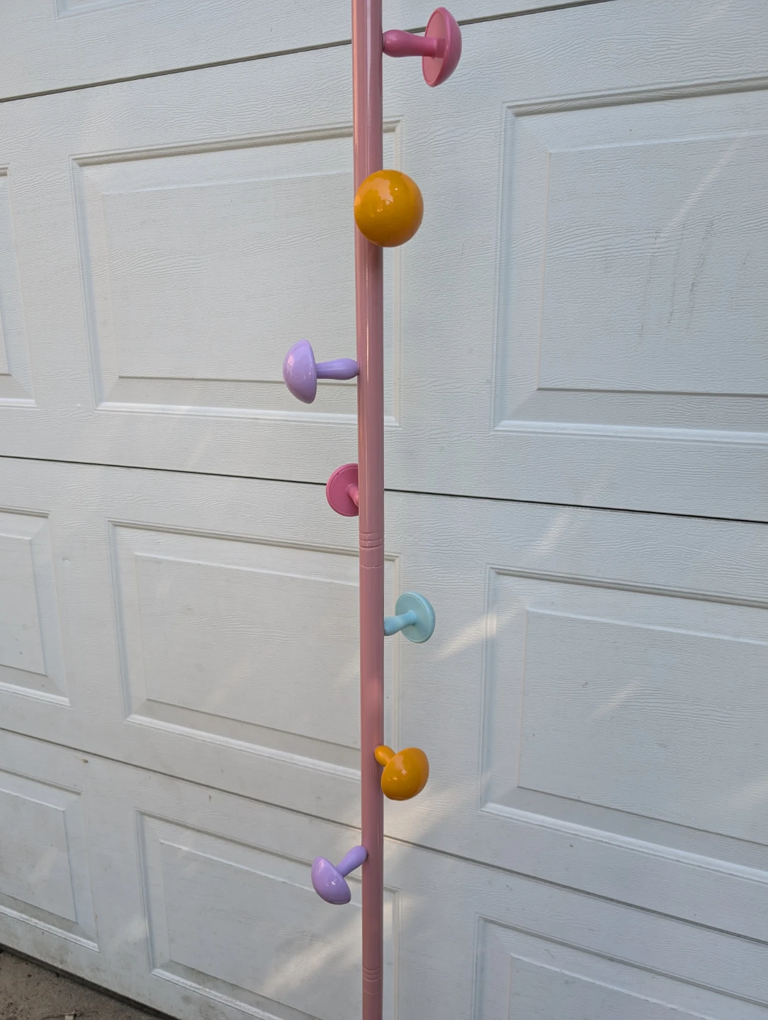 ⚽Pink Coat Rack with Multi-Coloured Hooks - photo 2