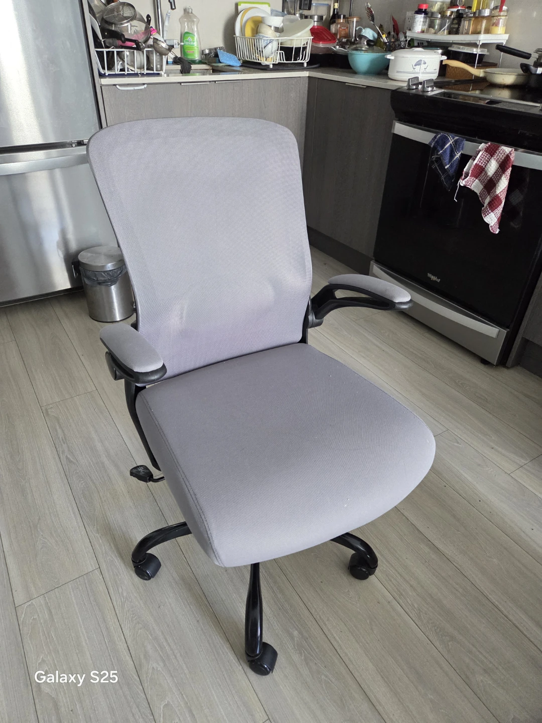 Light Grey Mesh Office Chair