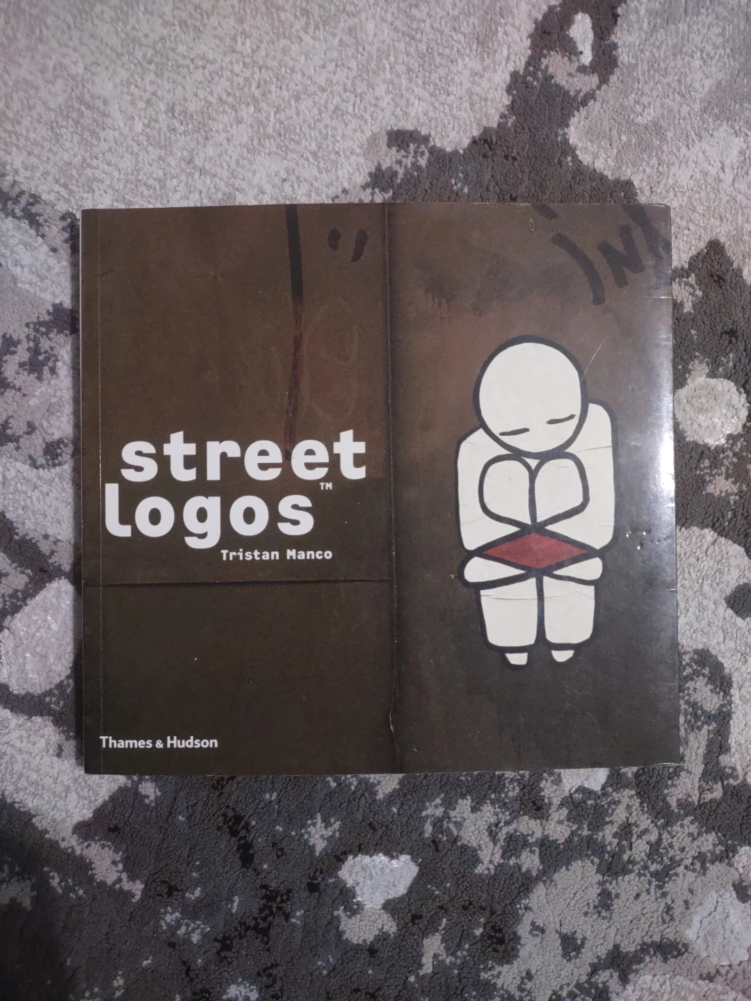 Street Logos Book by Tristan Manco - photo 2