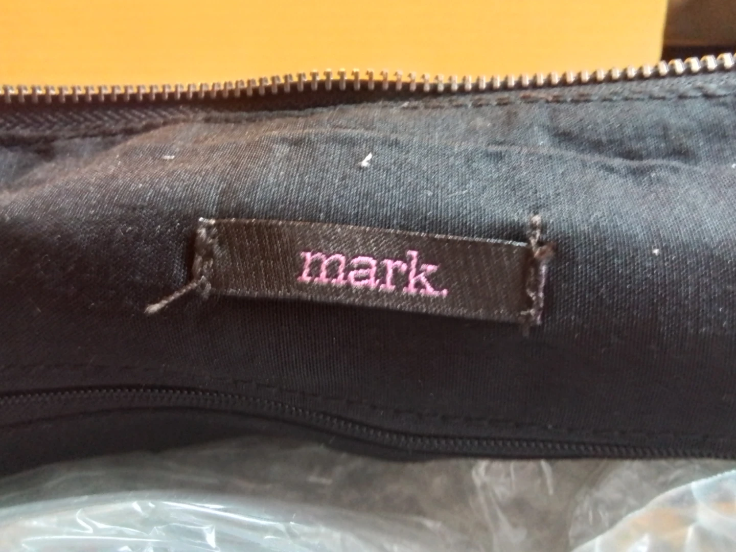Mark by Avon Hobo Shoulder Bag - photo 4