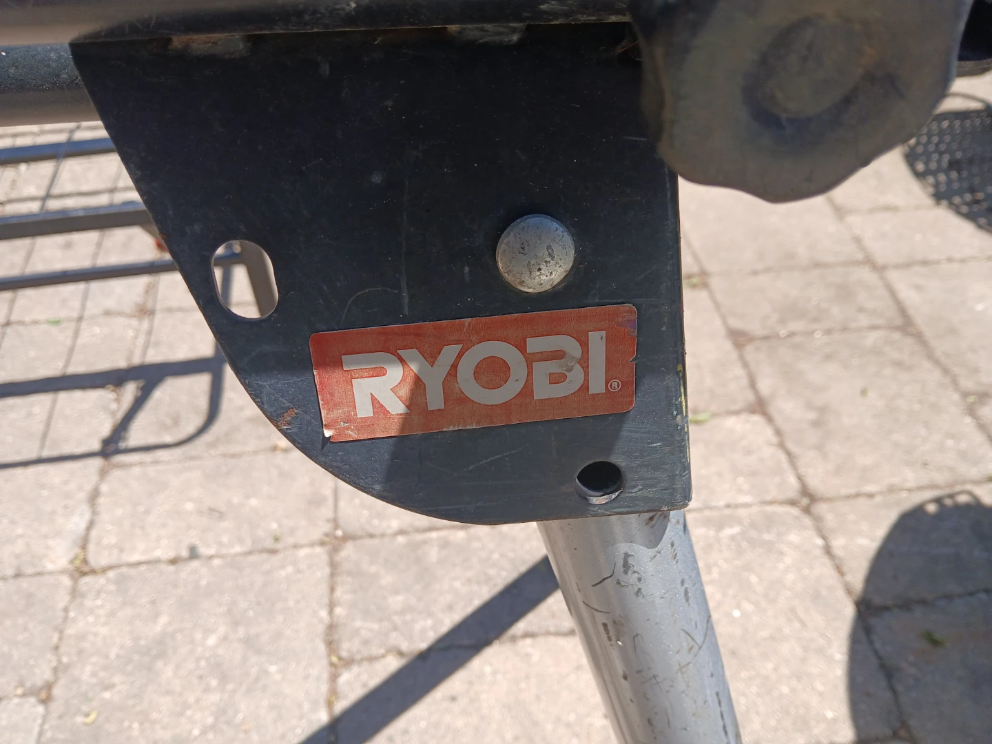 RYOBI Miter Saw Stand - photo 2